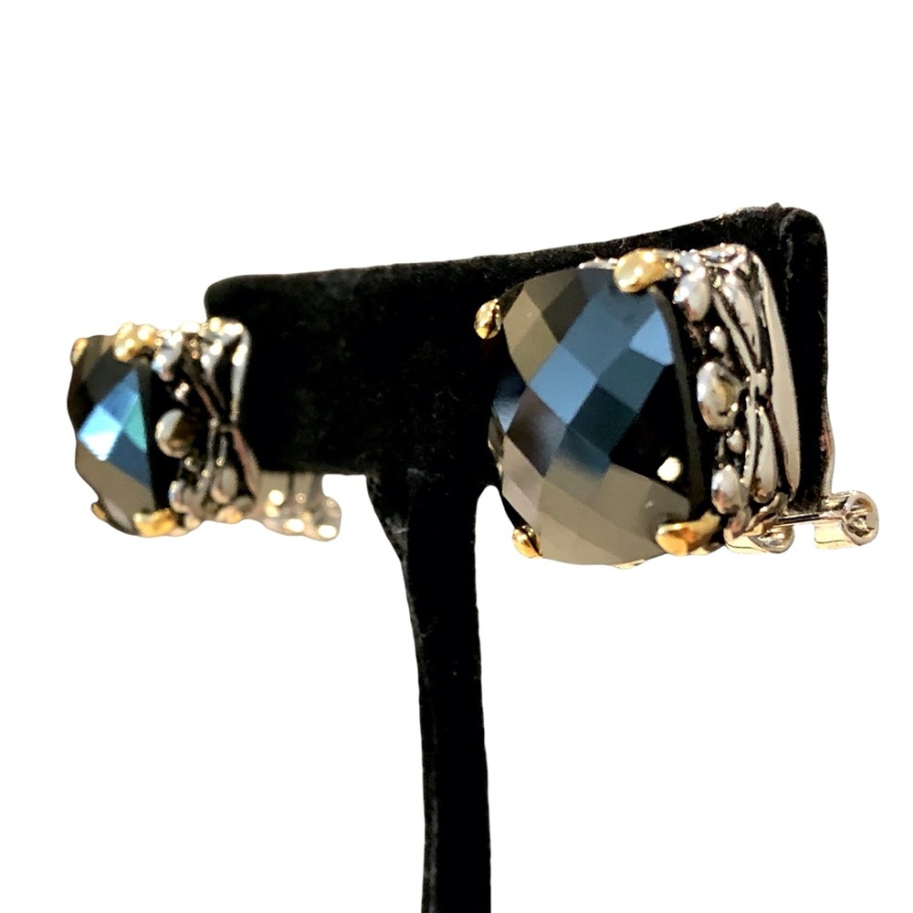 VINTAGE BLACK CUSHION/CHECKER CUT SILVER & GOLD TONE EARRINGS